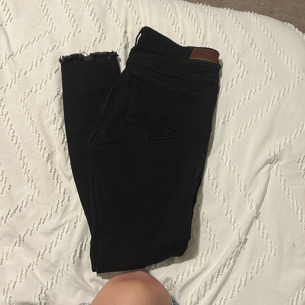 Hollister black skinny jeans